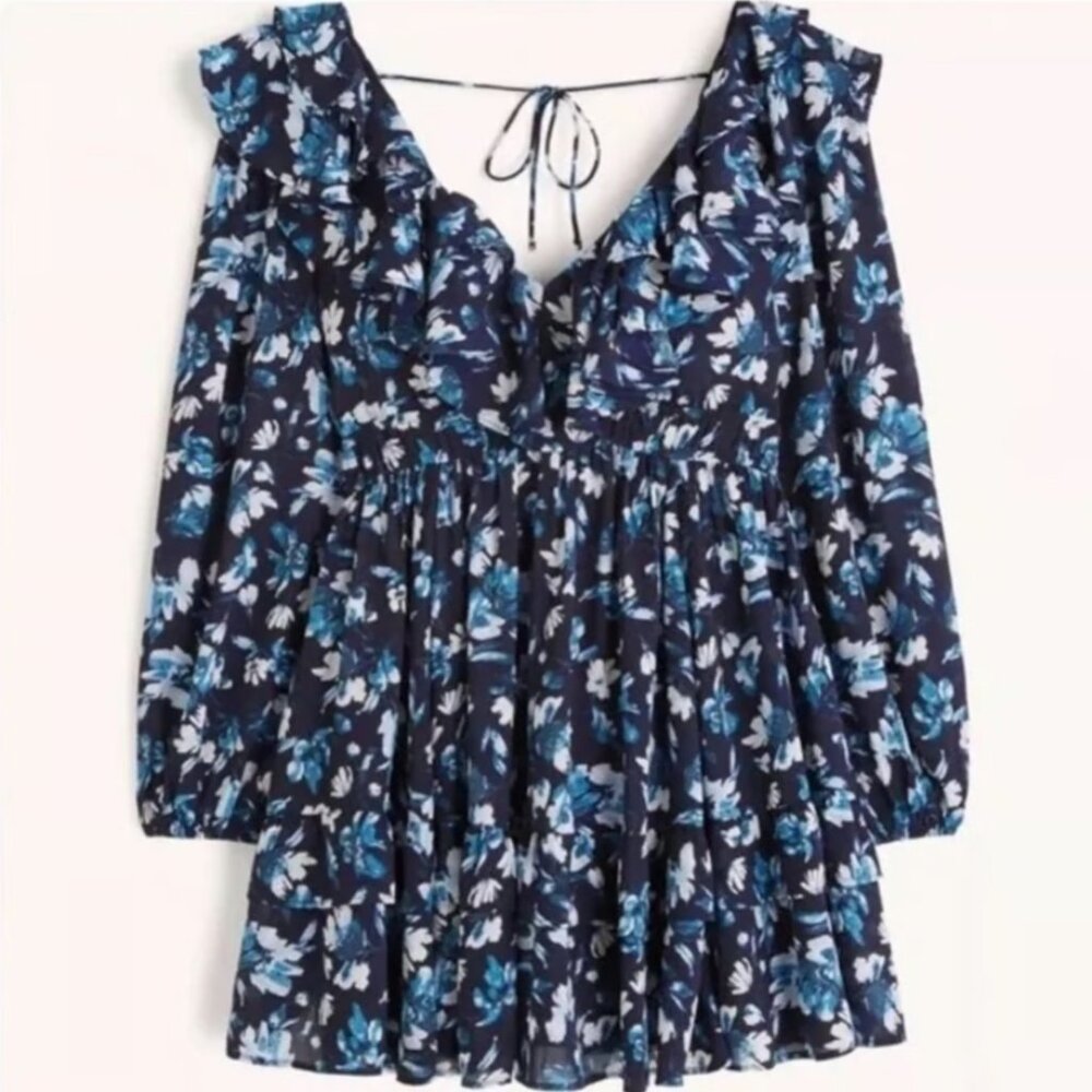 Abercrombie & Fitch baby doll dress w/ long sleeves